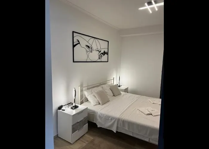 Murter, Slanica מלון *